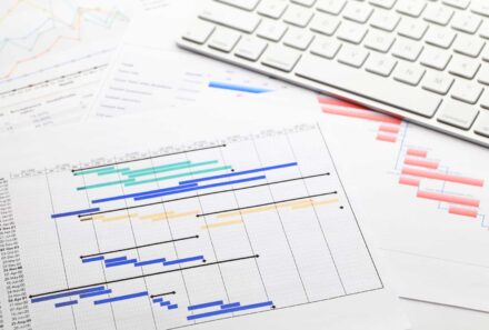 Finishing the Last Mile: How to Close IT Projects On Time and On Budget